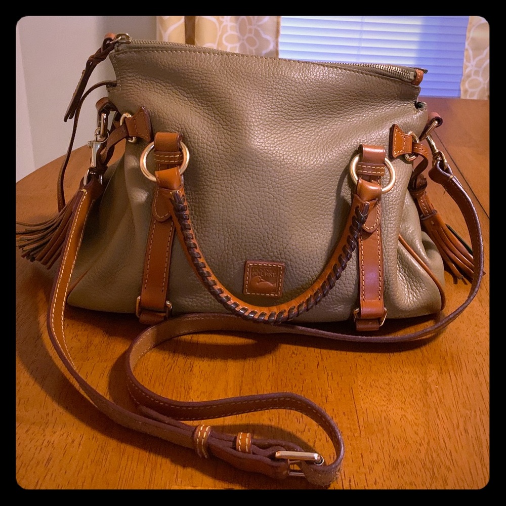 Dooney & Bourke